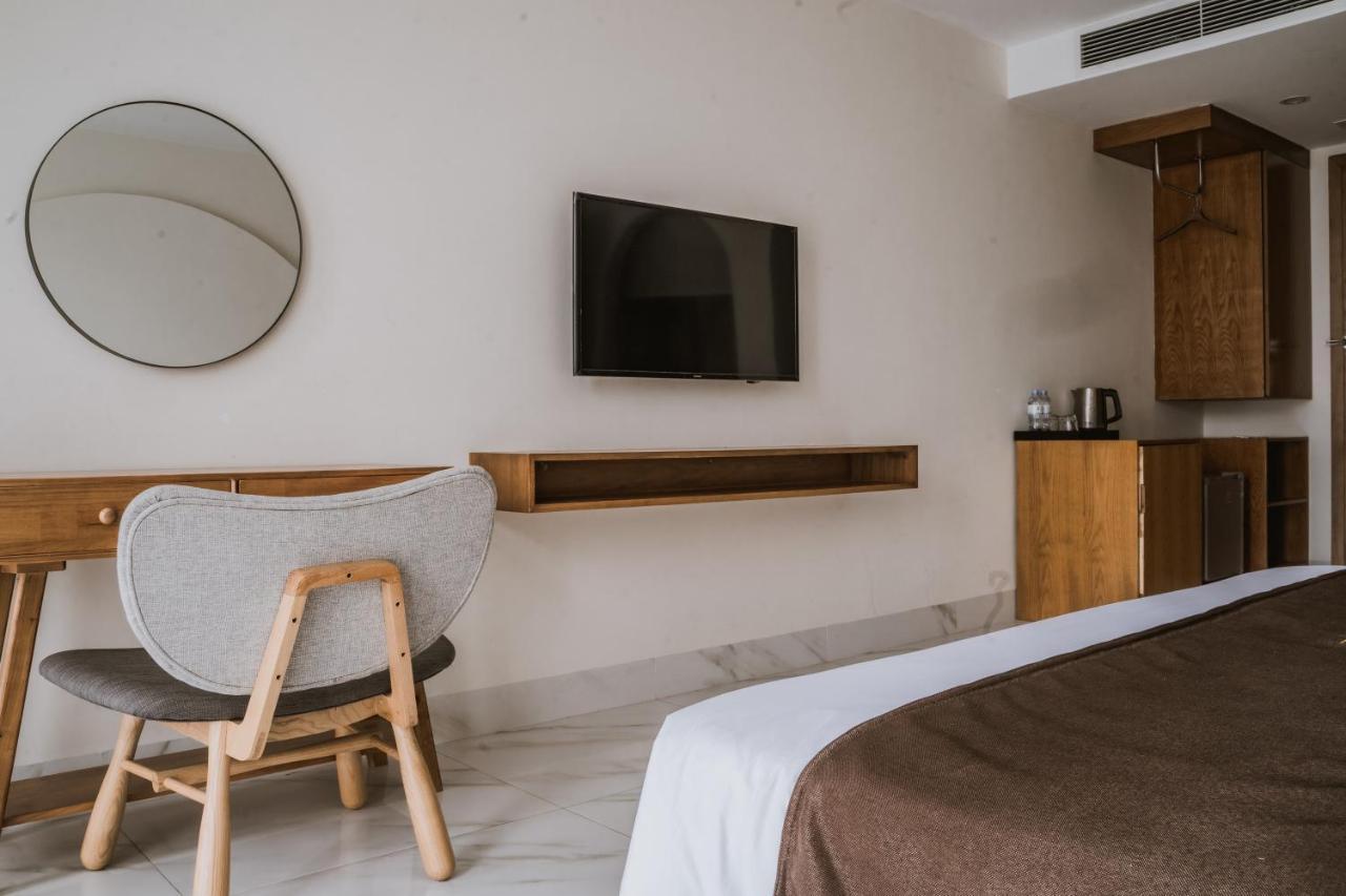 Maple Suite Hotel & Apartment Da Nang Bagian luar foto