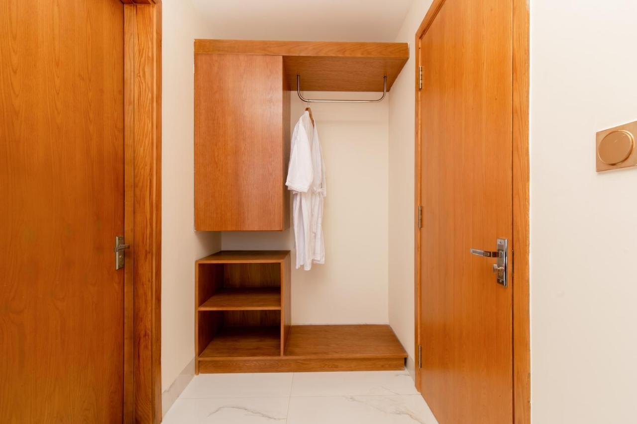 Maple Suite Hotel & Apartment Da Nang Bagian luar foto